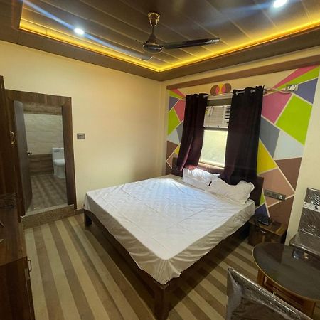 Himalaya Inn Guest House Варанасі Екстер'єр фото