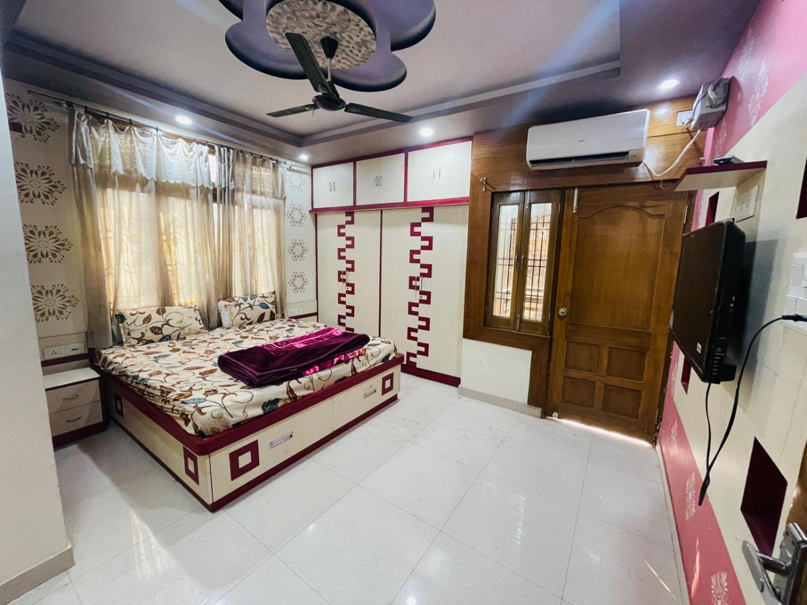 Himalaya Inn Guest House Варанасі Екстер'єр фото
