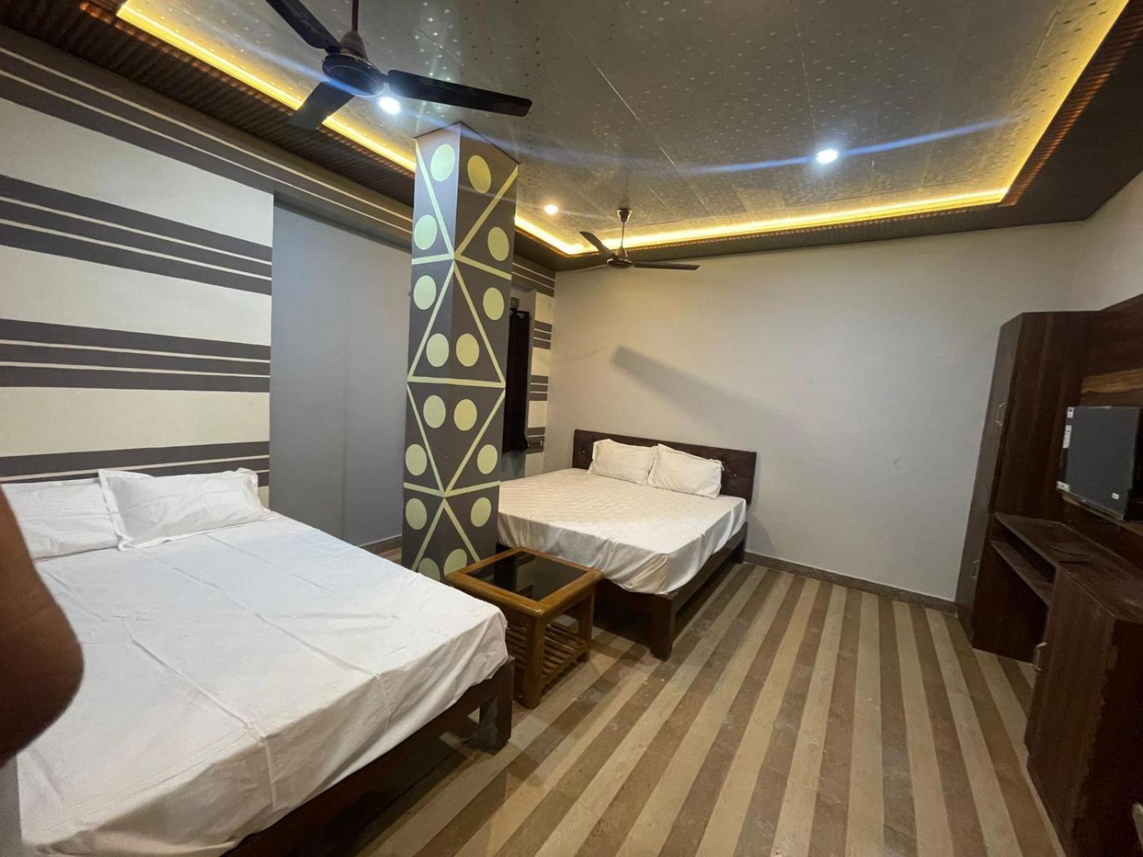 Himalaya Inn Guest House Варанасі Екстер'єр фото